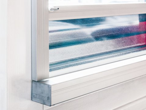 Roller blind Lux-Line from bottom to the top installation on the frame